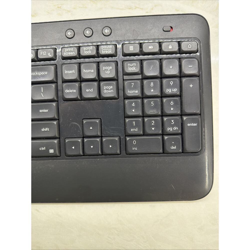 LOGITECH K540 Wireless Desktop Keyboard Powers On Unifying Receiver Not Included - Picture 4 of 10